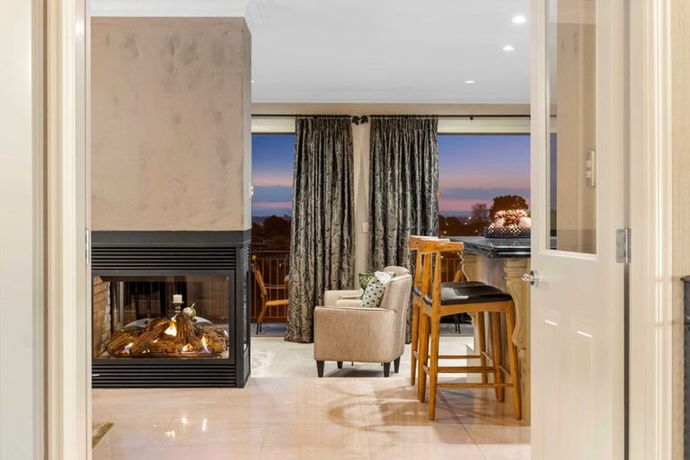 Photo of property in 16 Riddington Rise, Ohauiti, Tauranga, 3112