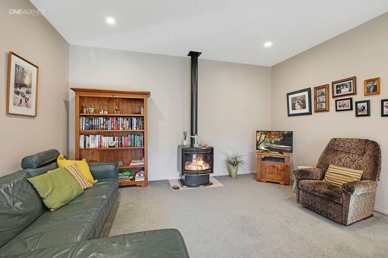 Photo of property in 75 Priors Road, Fernside, Rangiora, 7471