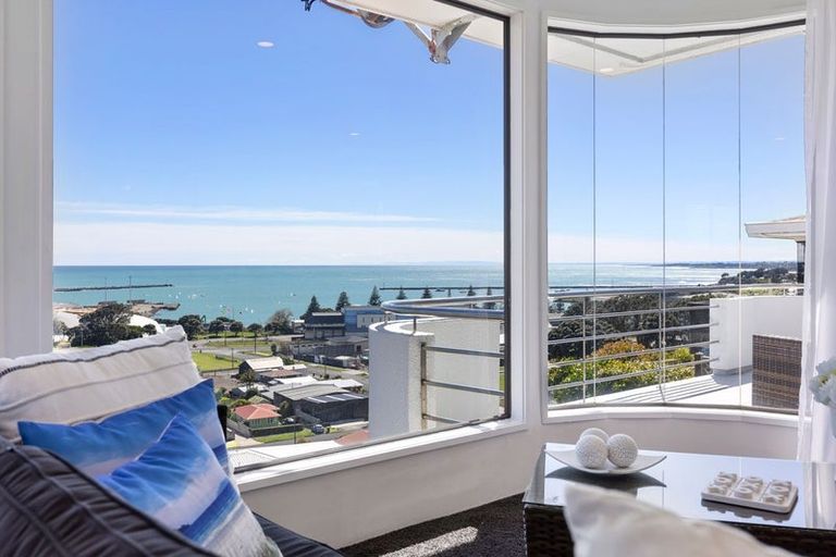 Photo of property in 12c Parris Street, Moturoa, New Plymouth, 4310