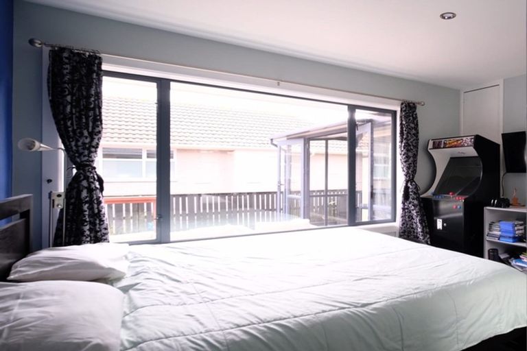 Photo of property in 103 Effingham Street, North New Brighton, Christchurch, 8083