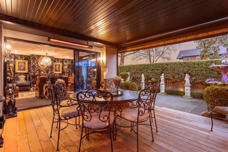 Photo of property in 2 Browns Road, St Albans, Christchurch, 8014