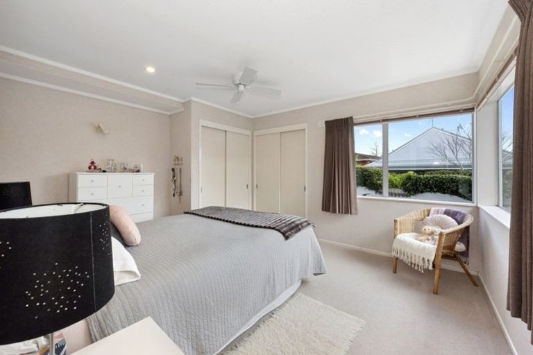 Photo of property in 43b Hukanui Road, Fairfield, Hamilton, 3214