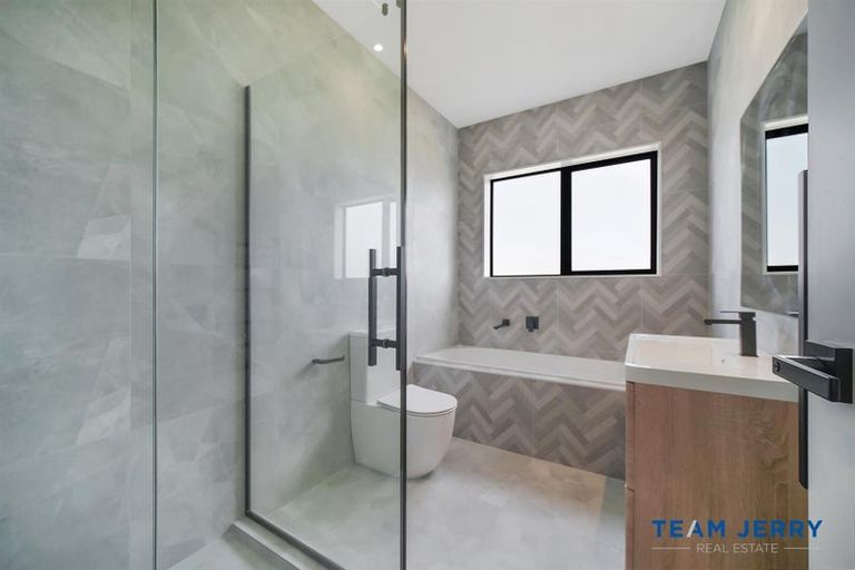 Photo of property in 25 Huringa Road, Karaka, Papakura, 2113