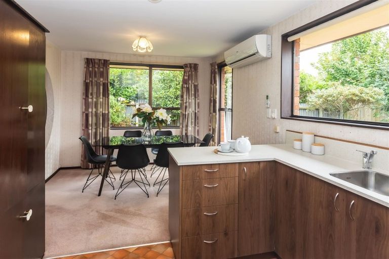 Photo of property in 2/4 Countess Lane, Spreydon, Christchurch, 8024