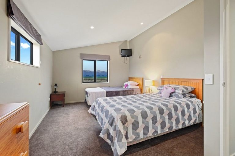 Photo of property in 92 Lachlan Avenue, Hawea Flat, Wanaka, 9382