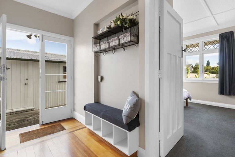 Photo of property in 1 College Street, Masterton, 5810