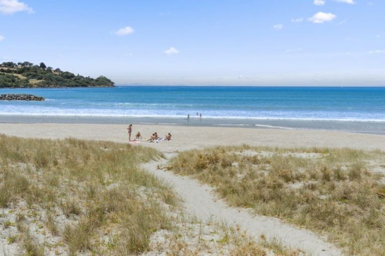 Photo of property in 25 Lagoon Way, Omaha, 0986