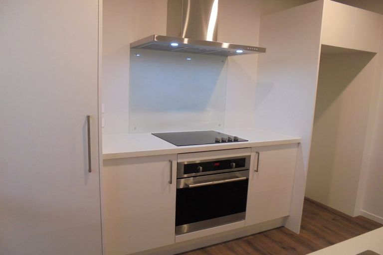 Photo of property in 4 Clontarf Lane, Belfast, Christchurch, 8051