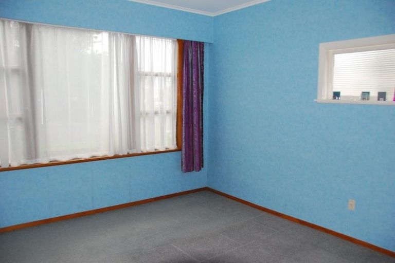 Photo of property in 13 Te Mome Road, Alicetown, Lower Hutt, 5010