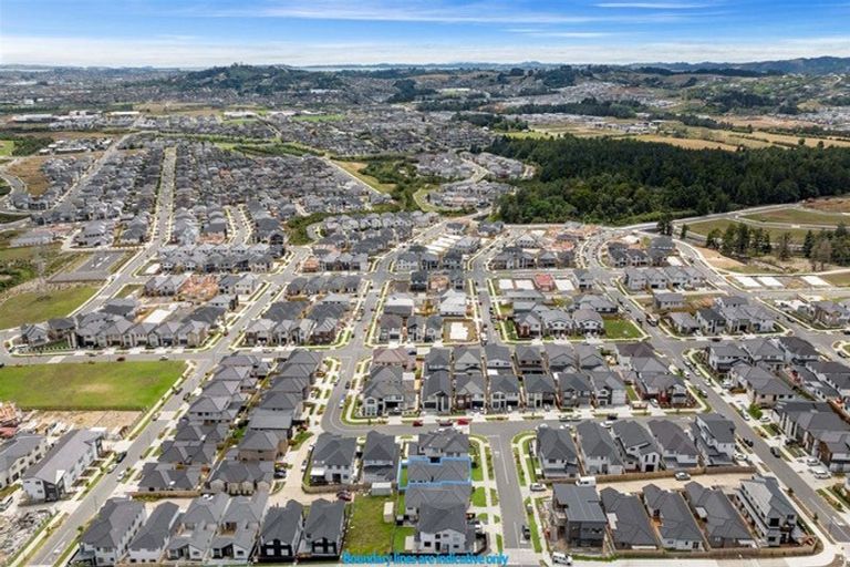 Photo of property in 83 Drumbuoy Drive, Flat Bush, Auckland, 2019