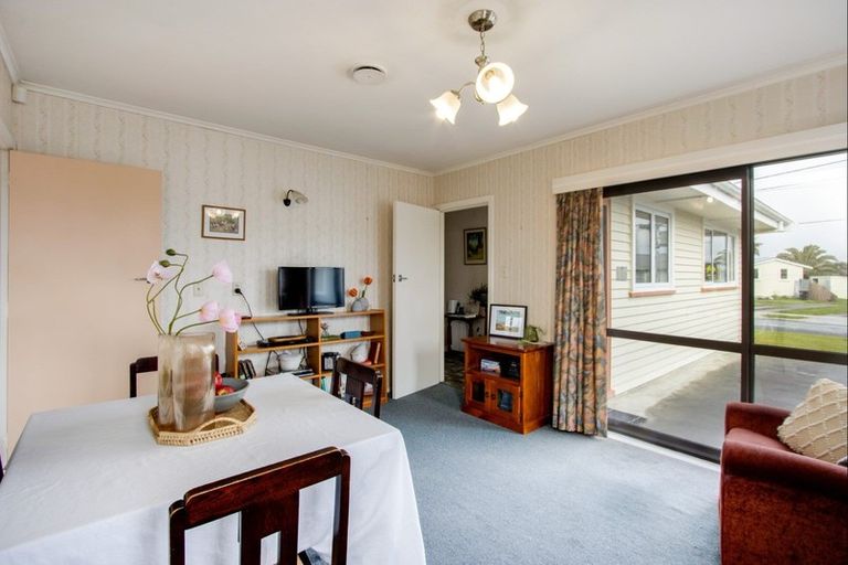 Photo of property in 18 Barnard Avenue, Maraenui, Napier, 4110