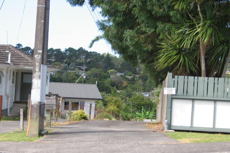 Photo of property in 2/87b Verbena Road, Birkdale, Auckland, 0626