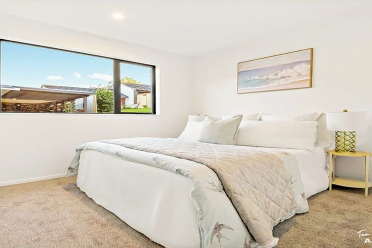 Photo of property in 3/11 Stottholm Road, Titirangi, Auckland, 0604