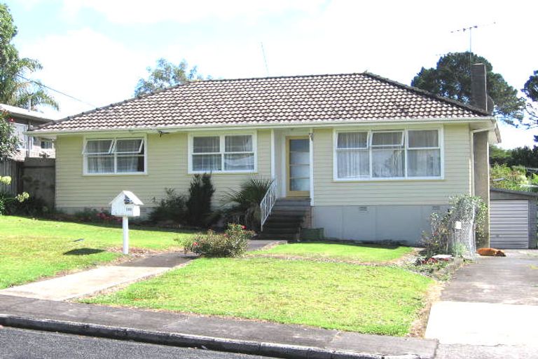 Photo of property in 110 Tirimoana Road, Te Atatu South, Auckland, 0602