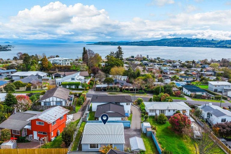 Photo of property in 38 Puriri Street, Hilltop, Taupo, 3330