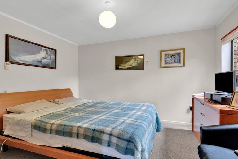 Photo of property in 42 Woodburn Avenue, Flagstaff, Hamilton, 3210