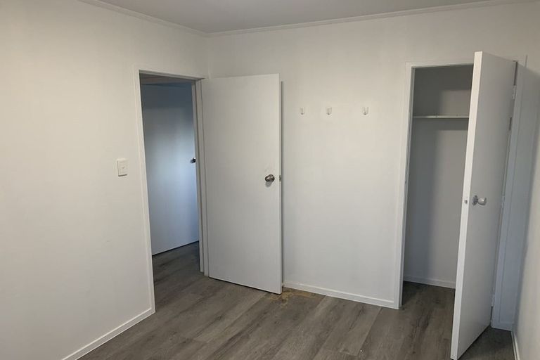 Photo of property in 41 Mcquarrie Avenue, Wattle Downs, Auckland, 2103