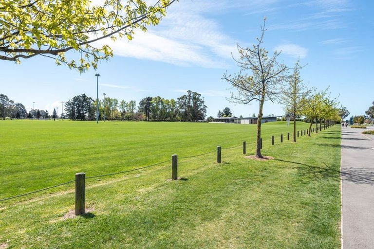 Photo of property in 8 Fernham Way, Rolleston, 7615