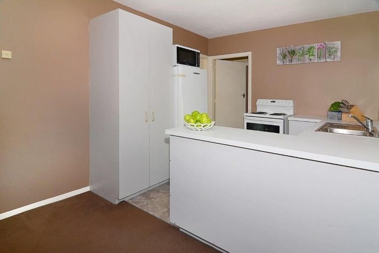 Photo of property in 35 Farrington Avenue, Bishopdale, Christchurch, 8053