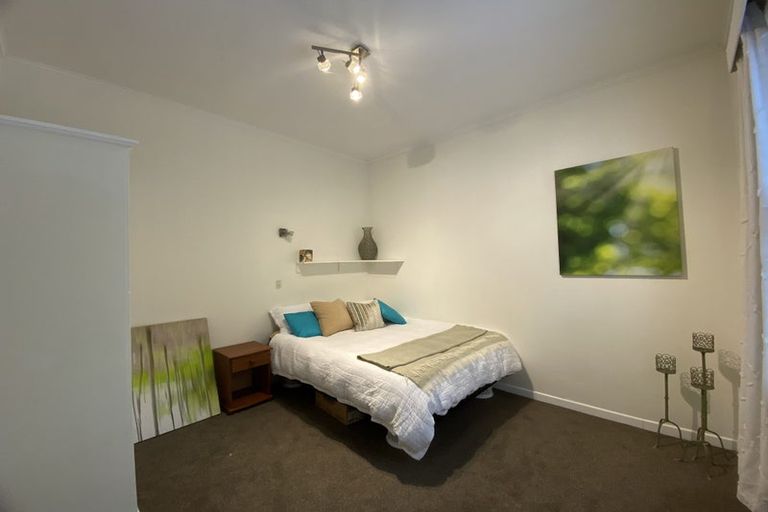 Photo of property in 57 Aurora Terrace, Kelburn, Wellington, 6012