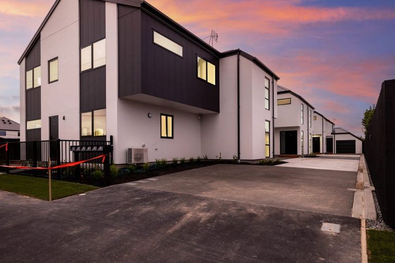 Photo of property in 1/51 Amyes Road, Hornby, Christchurch, 8042