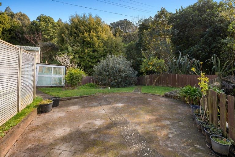 Photo of property in 70 Glenpark Avenue, Frankleigh Park, New Plymouth, 4310