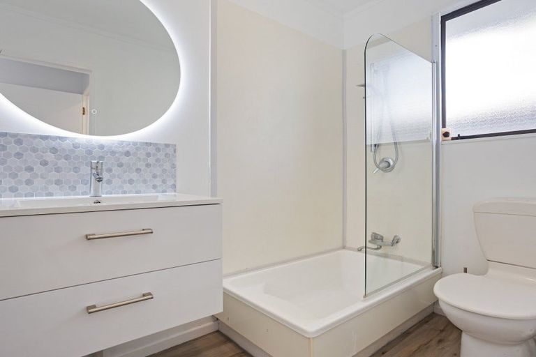 Photo of property in 52b Lloyd Drive, Nawton, Hamilton, 3200