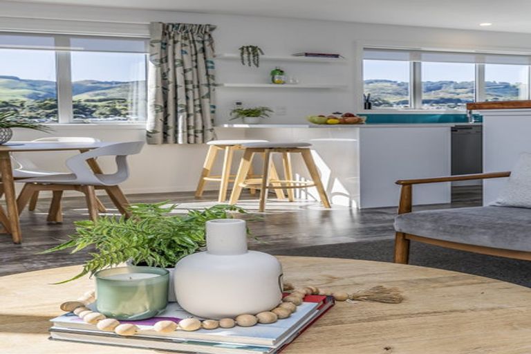 Photo of property in 23 Mascot Street, Tawa, Wellington, 5028