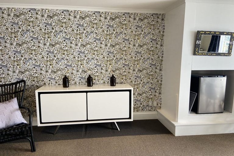 Photo of property in 58 Ferry Road, Days Bay, Lower Hutt, 5013