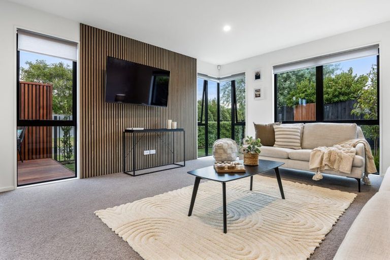 Photo of property in 16 Coupling Close, Prebbleton, 7604