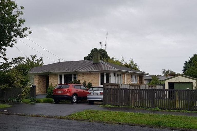 Photo of property in 229 Fox Street, Hamilton East, Hamilton, 3216