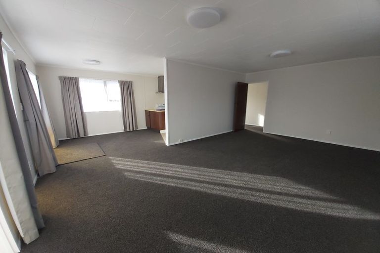 Photo of property in 1/24 Bulteel Street, New Plymouth, 4310