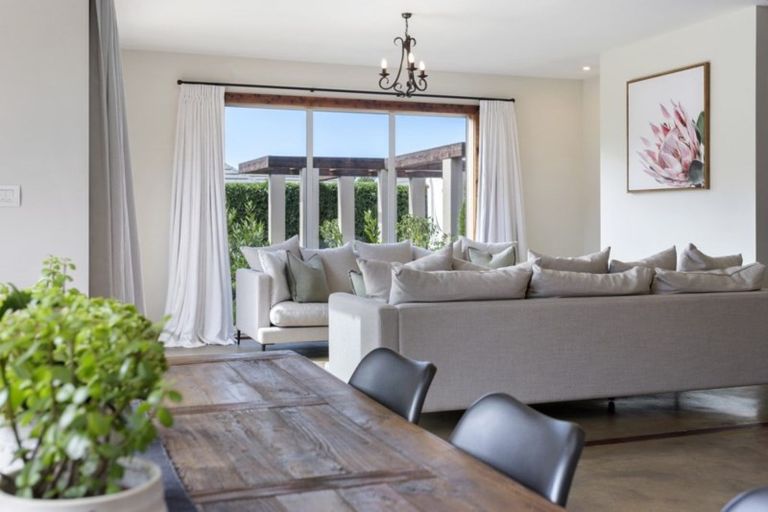 Photo of property in 54 Oakgrove Drive, Rangiora, 7400