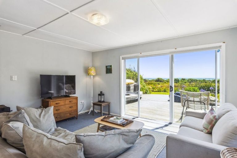 Photo of property in 23 Rodney Avenue, Te Horo Beach, Otaki, 5581