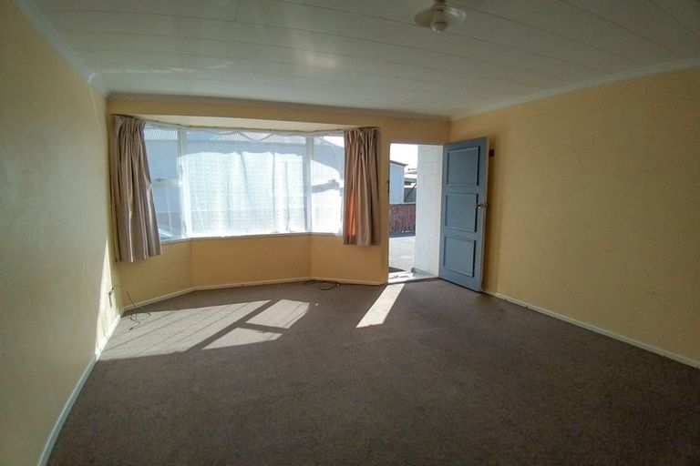 Photo of property in 2/457 Church Street, Palmerston North, 4410