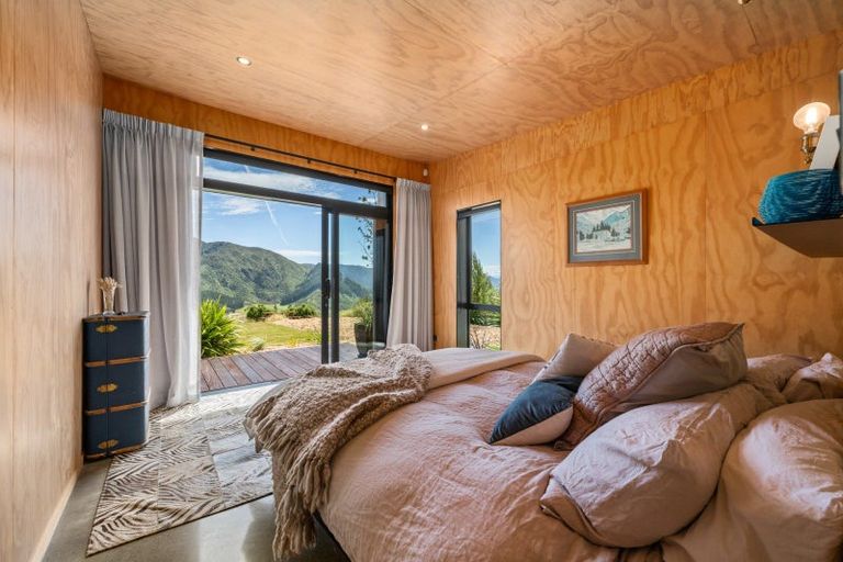 Photo of property in 1424 Queen Charlotte Drive, Linkwater, 7281