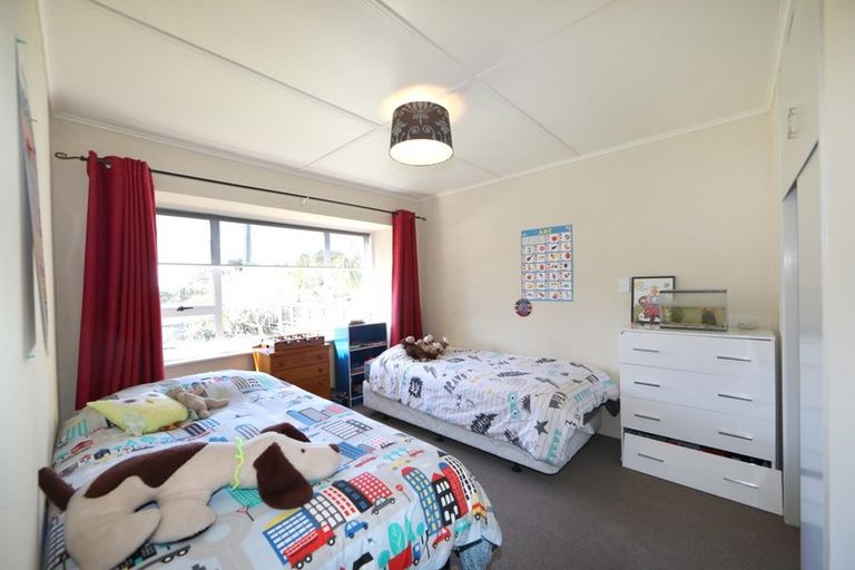 Photo of property in 266 Clifton Road, Te Awanga, 4102