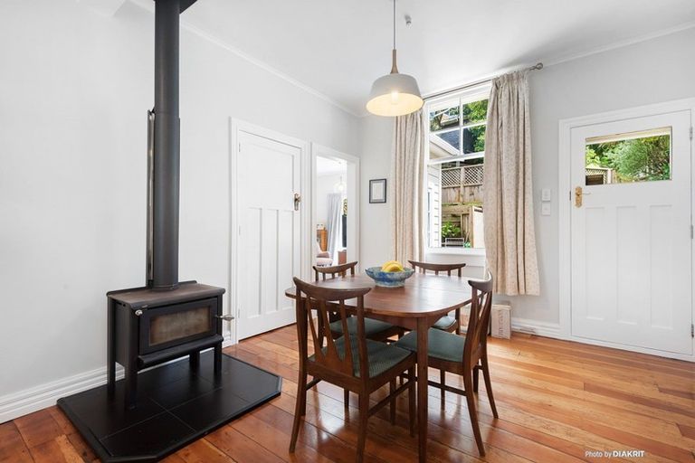 Photo of property in 55 Rhine Street, Island Bay, Wellington, 6023