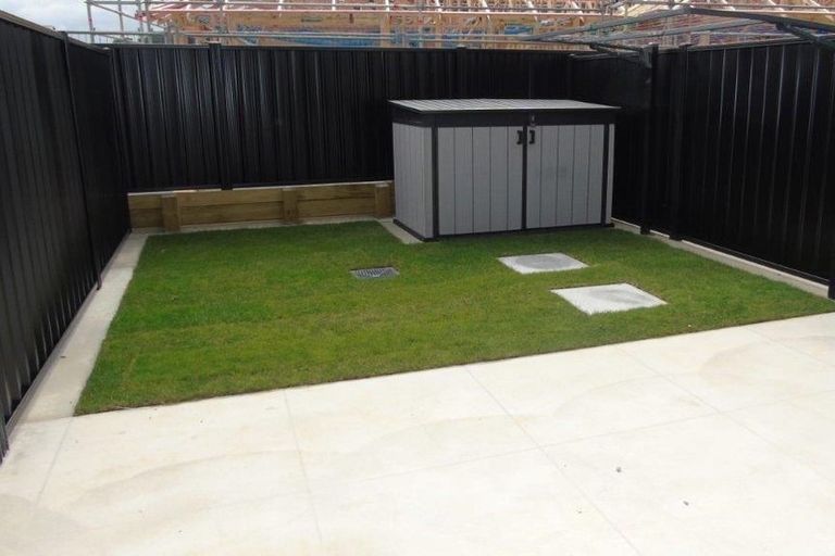 Photo of property in 35 Doug Jensen Street, Wallaceville, Upper Hutt, 5018