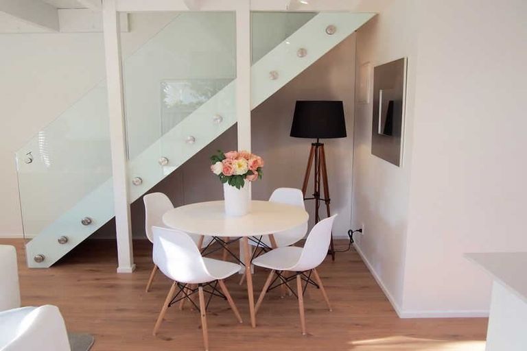 Photo of property in 72 Aikmans Road, Merivale, Christchurch, 8014