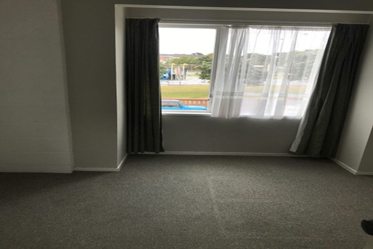 Photo of property in 3/20 Frankmoore Avenue, Johnsonville, Wellington, 6037