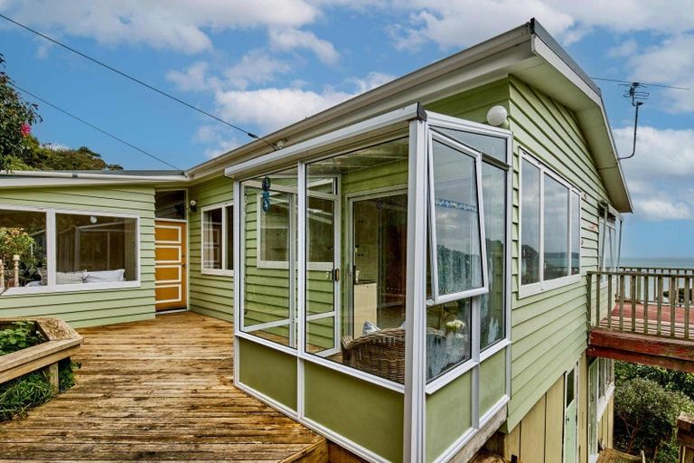 Photo of property in 45 Motuhara Road, Plimmerton, Porirua, 5026