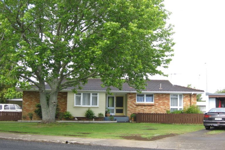 Photo of property in 55 Chichester Drive, Rosehill, Papakura, 2113