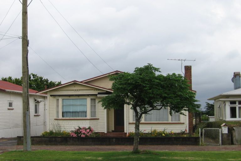 Photo of property in 31 Formby Avenue, Point Chevalier, Auckland, 1022