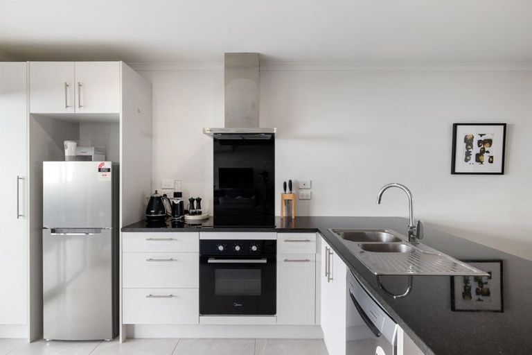 Photo of property in 13/13 Vialou Street, Hamilton Central, Hamilton, 3204