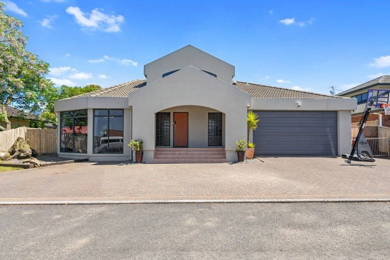 Photo of property in 22 Hoyte Place, Pukehangi, Rotorua, 3015