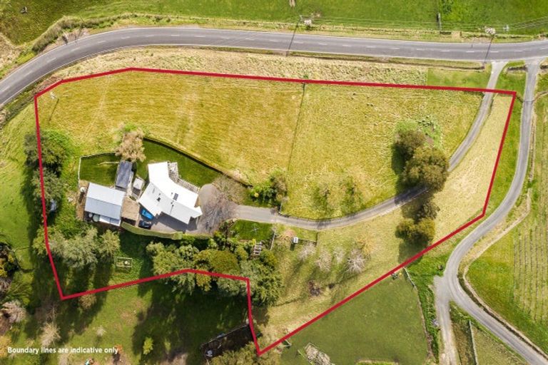 Photo of property in 515 Middle Road, Poukawa, Hastings, 4172