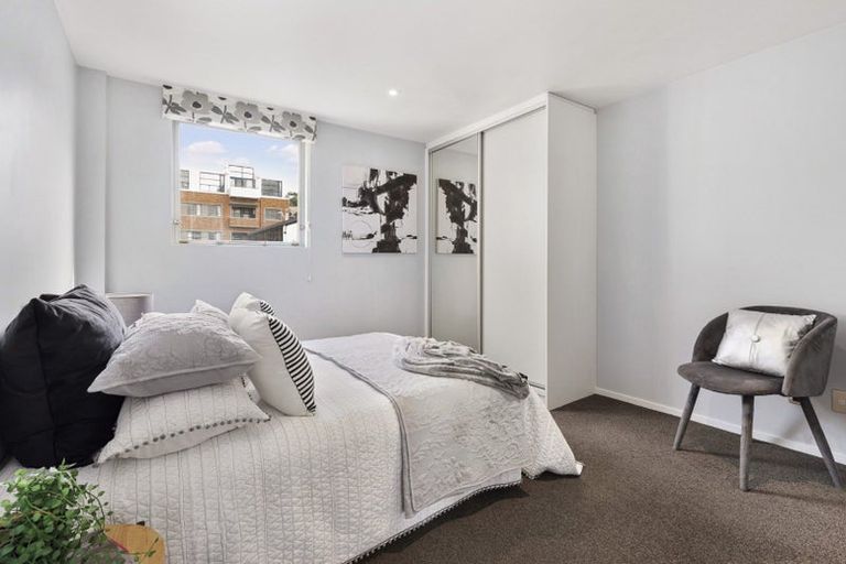 Photo of property in 212b Victoria Street, Te Aro, Wellington, 6011