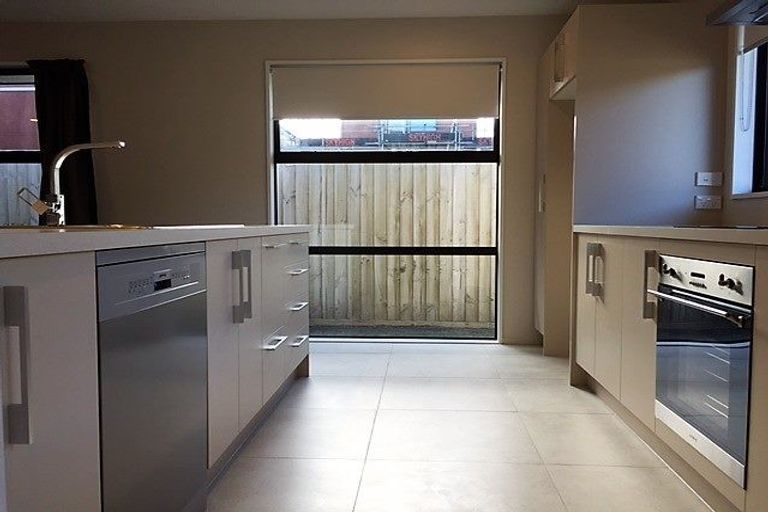 Photo of property in 22 Packard Crescent, Halswell, Christchurch, 8025