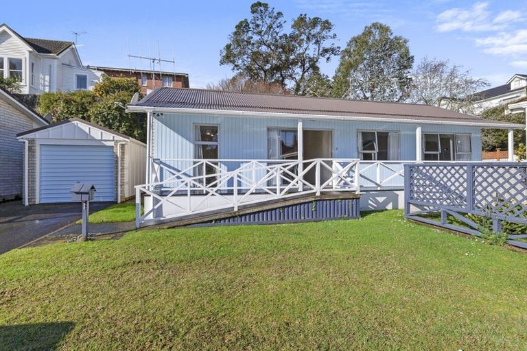 Photo of property in 33c Carrington Street, New Plymouth, 4310